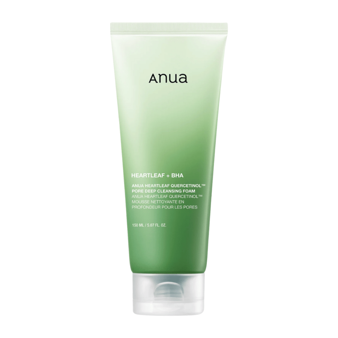 Anua Heartleaf Quercetinol Pore Deep Cleansing Foam 150ml på vit bakgrund.