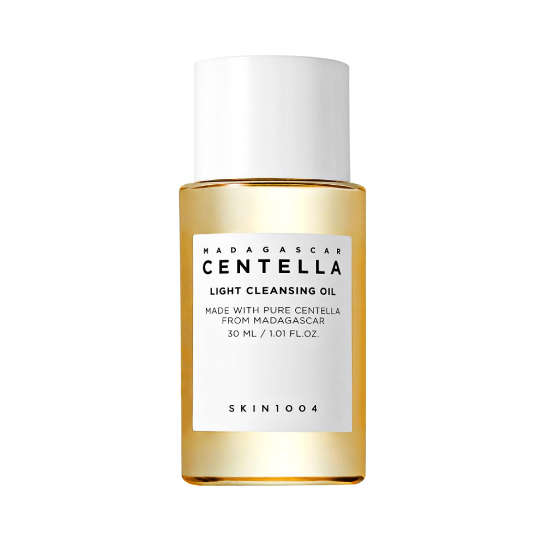 SKIN1004 Madagascar Centella Light Cleansing Oil 30ml på vit bakgrund.