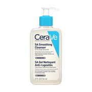 CeraVe - SA Smoothing Cleanser på en vit bakgrund.