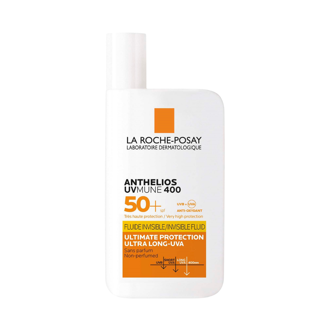 La Roche-Posay - Anthelios UVMune 400 Ultra Light Cream SPF50+ i en vit bakgrund.